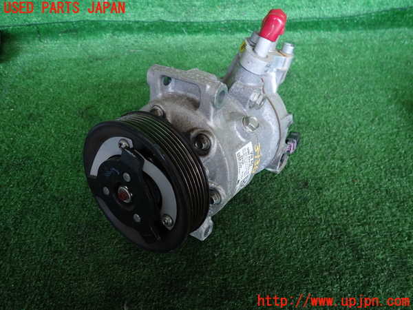 2UPJ-39366025]VW ゴルフ トゥーラン(1TDFG)エアコンコンプレッサー 中古_m0001.jpg