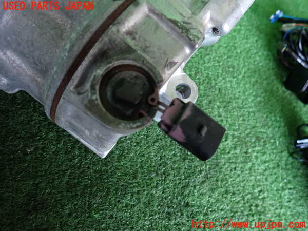 2UPJ-39366025]VW ゴルフ トゥーラン(1TDFG)エアコンコンプレッサー 中古_m0003.jpg