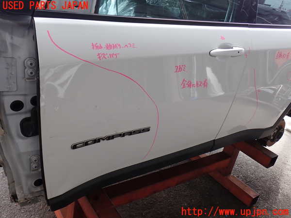 2UPJ-39371260]ジープ・コンパス(M624)左前ドア 中古 MOPAR M6 43R-001378_m0003.jpg