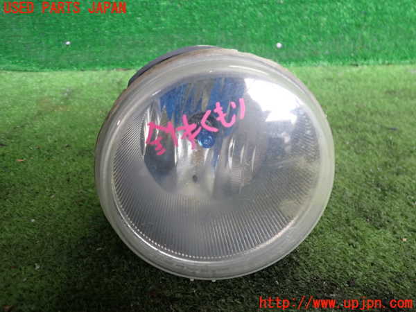 2UPJ-39391180]クライスラー・300C(LX35-)右フォグ 中古_m0001.jpg