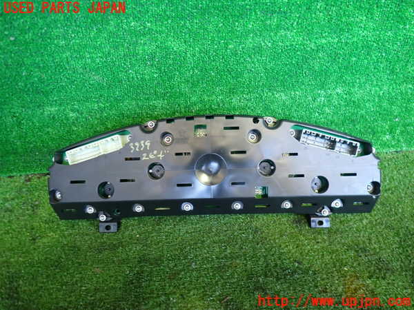 2UPJ-39396170]クライスラー・300C(LX35-)スピードメーター 中古_m0002.jpg