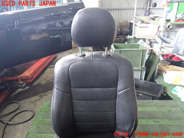 2UPJ-39397035]クライスラー・300C(LX35-)運転席シート 中古_m0002.jpg