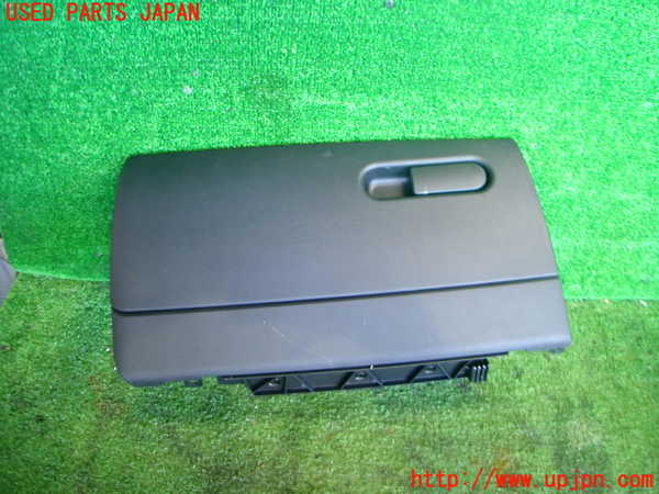 2UPJ-39417516]BMW ミニ(MINI)クーパーD クロスオーバー F60(YT20)グローブボックス1 中古_m0001.jpg