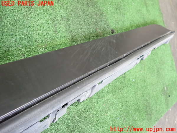 2UPJ-39421390]アウトランダーPHEV(GN0W)右サイドステップ 中古_m0003.jpg