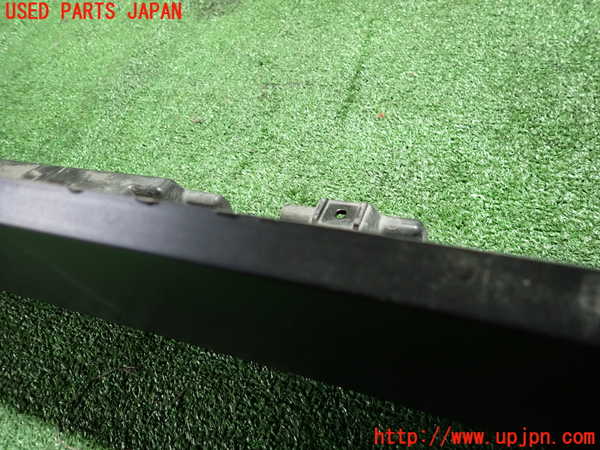 2UPJ-39421390]アウトランダーPHEV(GN0W)右サイドステップ 中古_m0005.jpg