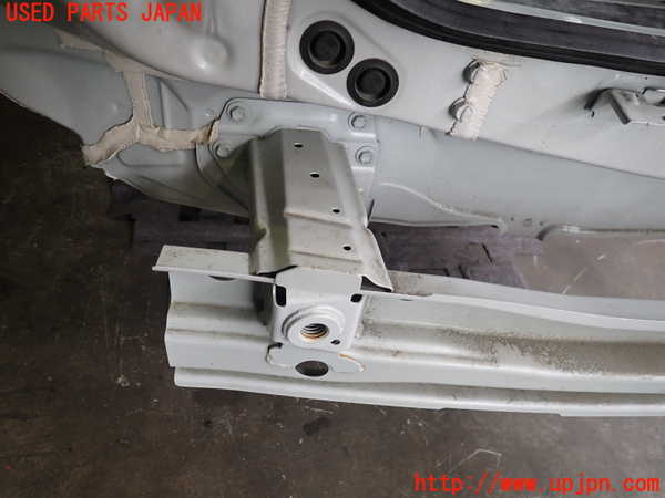 2UPJ-39421614]アウトランダーPHEV(GN0W)リアバンパーホースメント 中古_m0002.jpg