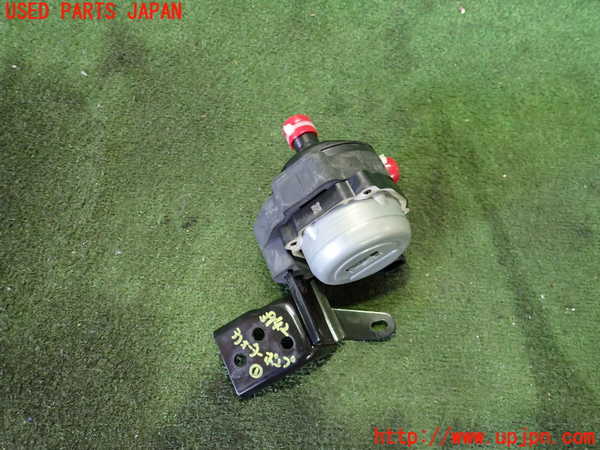 2UPJ-39422110]アウトランダーPHEV(GN0W)ウォーターポンプ 中古_m0001.jpg