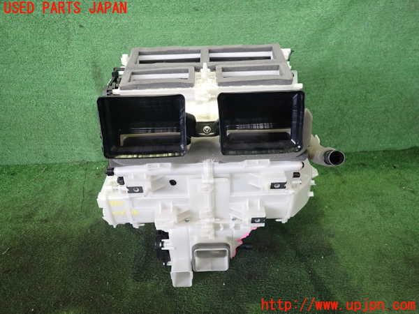 2UPJ-39426081]アウトランダーPHEV(GN0W)エバポレーター1 (ジャンク品) 中古_m0001.jpg
