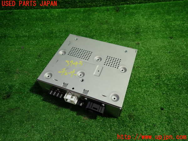 1UPJ-39436660]ベンツ C180 W204(204049)TVチューナー 中古_m0004.jpg