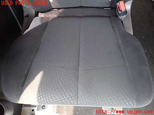 1UPJ-39457145]デリカD：5(CV1W)右2列目シート 中古_m0003.jpg