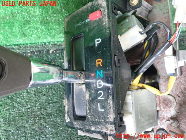 1UPJ-39467555]クラウン 4ドア ハードトップ(GS151H)ATシフトレバー 中古_m0002.jpg