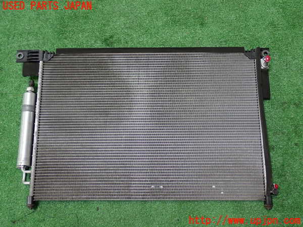1UPJ-39526031]セレナ Sハイブリッド(HFC26)エアコンコンデンサー1 中古_m0002.jpg