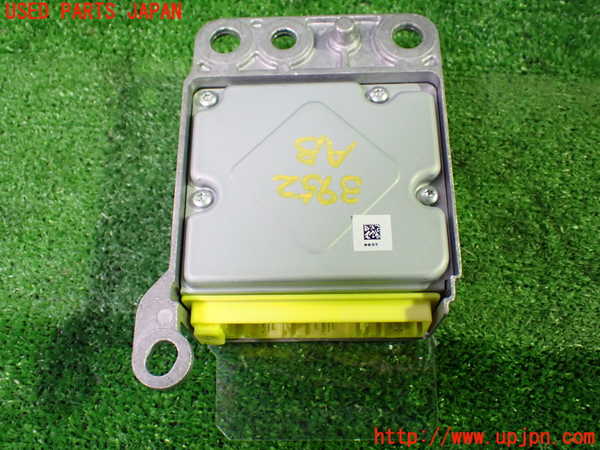 1UPJ-39526145]セレナ Sハイブリッド(HFC26)エアバッグコンピューター 中古_m0002.jpg