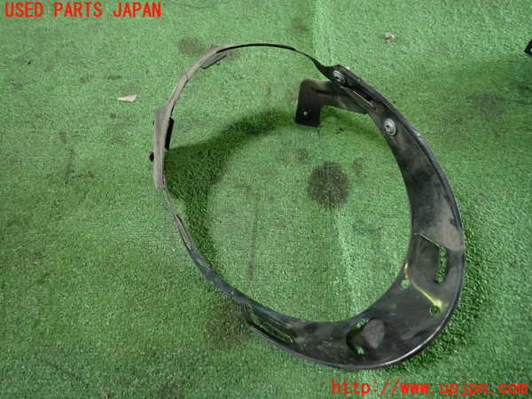 1UPJ-39541142]VW ニュービートルカブリオレ(1YAZJ)左ヘッドライトリム 中古_m0001.jpg