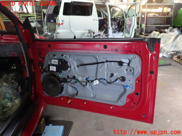 1UPJ-39541230]VW ニュービートルカブリオレ(1YAZJ)右ドア 中古 SAINT-GOBAIN SEKURIT M40V 43R-004529_m0004.jpg