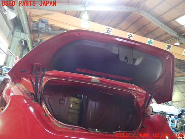 1UPJ-39541500]VW ニュービートルカブリオレ(1YAZJ)トランク 中古_m0002.jpg