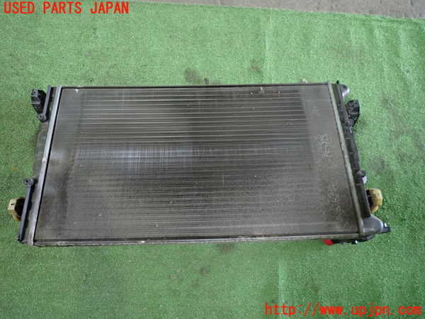 1UPJ-39542321]VW ニュービートルカブリオレ(1YAZJ)ラジエーター1 中古_m0001.jpg