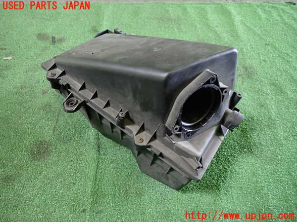 1UPJ-39542560]VW ニュービートルカブリオレ(1YAZJ)エアクリーナーボックス 中古_m0002.jpg