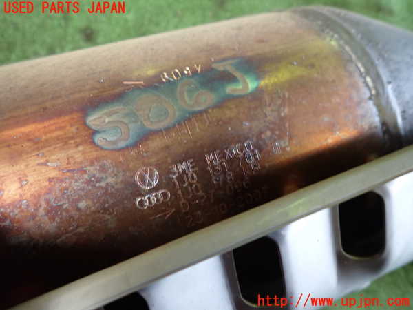 1UPJ-39542661]VW ニュービートルカブリオレ(1YAZJ)触媒1 中古_m0004.jpg