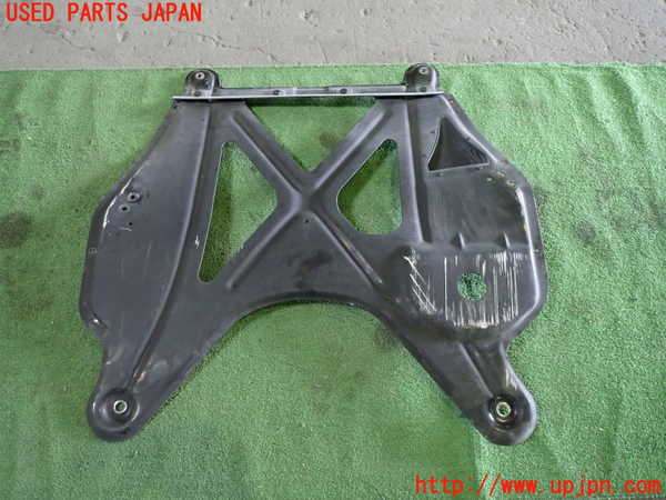 1UPJ-39542170]VW ニュービートルカブリオレ(1YAZJ)エンジンアンダーカバー 中古_m0001.jpg