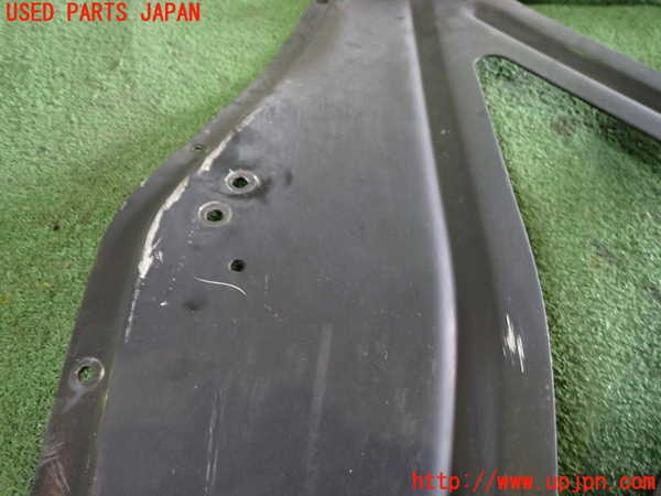1UPJ-39542170]VW ニュービートルカブリオレ(1YAZJ)エンジンアンダーカバー 中古_m0003.jpg