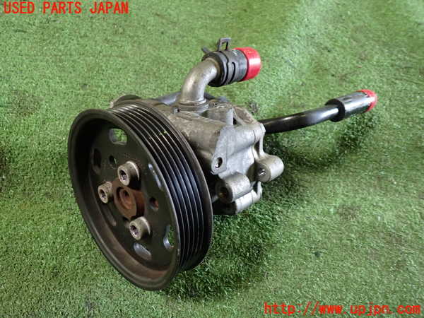 1UPJ-39544250]VW ニュービートルカブリオレ(1YAZJ)パワステポンプ 中古_m0001.jpg