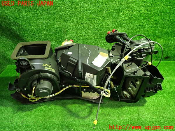 1UPJ-39546081]VW ニュービートルカブリオレ(1YAZJ)エバポレーター1 中古_m0001.jpg