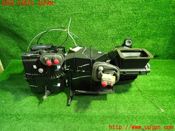 1UPJ-39546081]VW ニュービートルカブリオレ(1YAZJ)エバポレーター1 中古_m0003.jpg