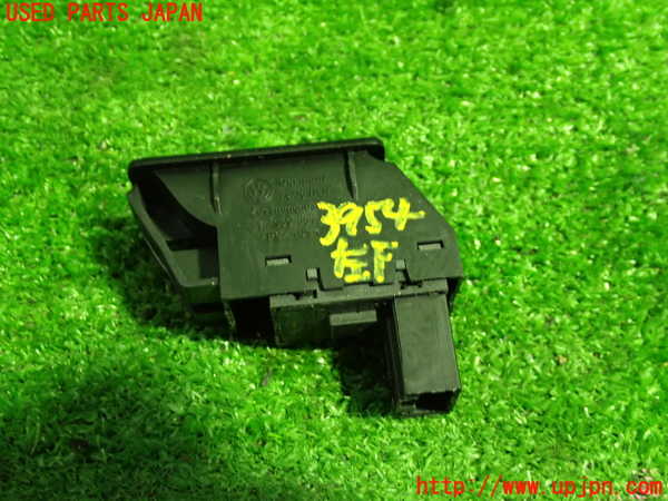 1UPJ-39546245]VW ニュービートルカブリオレ(1YAZJ)左パワーウィンドウスイッチ 中古_m0003.jpg