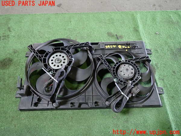 1UPJ-39546836]VW ニュービートルカブリオレ(1YAZJ)電動ファン1 中古_m0002.jpg