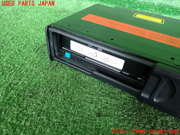2UPJ-39556505]BMW 335i カブリオレ(WL35)CDチェンジャー 中古 (E93)_m0002.jpg