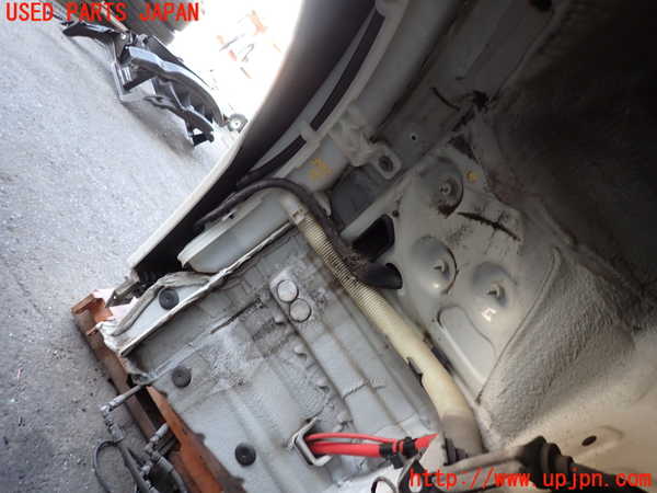 2UPJ-39556791]BMW 335i カブリオレ(WL35)ウォッシャータンク1 中古 (E93)_m0002.jpg