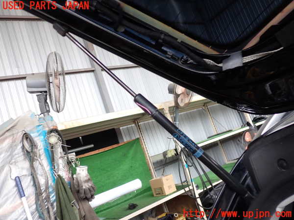 2UPJ-39561584]ベンツ C200 コンプレッサー ステーションワゴン(204241)リアゲートダンパー 中古 (S204)_m0003.jpg