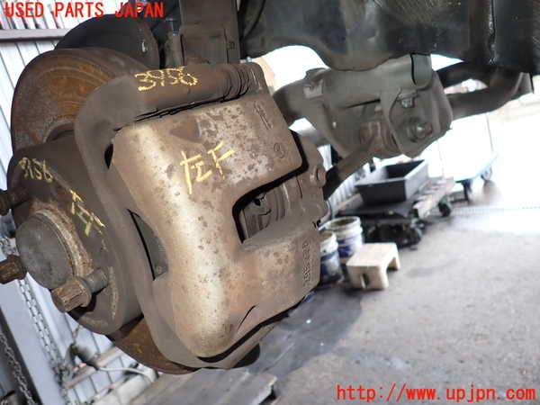 2UPJ-39564085]ベンツ C200 コンプレッサー ステーションワゴン(204241)左フロントキャリパー 中古 (S204)_m0001.jpg