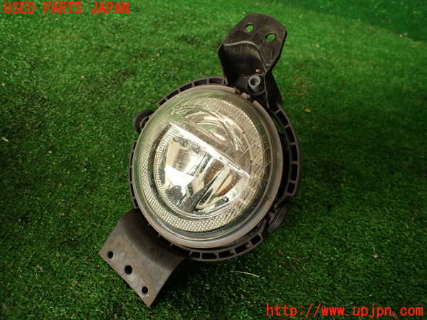 2UPJ-39581180]BMW ミニ(MINI)クーパーD クロスオーバー(XD20F)(R60)右フォグ 中古_m0001.jpg