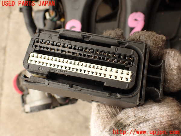 2UPJ-39592010]ベンツ C180(204049)エンジン 271 中古 (W204)_m0003.jpg
