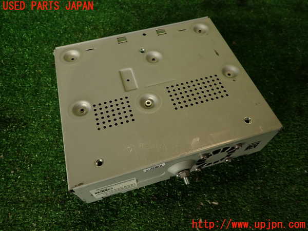2UPJ-39596660]ベンツ C180(204049)TVチューナー 中古 (W204)_m0002.jpg