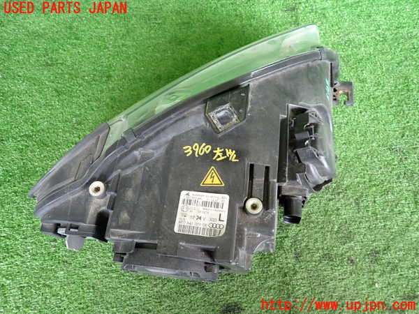 2UPJ-39601132]アウディ・A4 アバント(8EALT)左ヘッドライト HID 中古_m0002.jpg