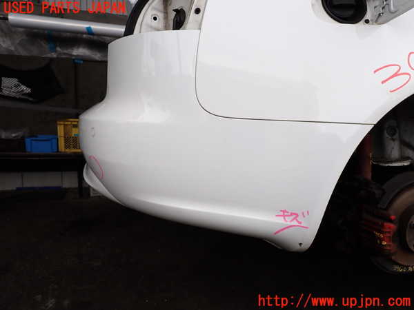 2UPJ-39601610]アウディ・A4 アバント(8EALT)リアバンパー 中古_m0001.jpg