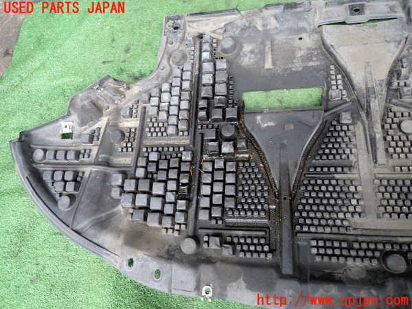 2UPJ-39601721]アウディ・A4 アバント(8EALT)アンダーカバー1 中古_m0003.jpg