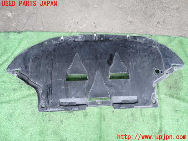 2UPJ-39601721]アウディ・A4 アバント(8EALT)アンダーカバー1 中古_m0004.jpg
