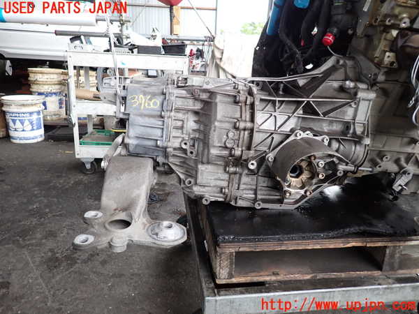 2UPJ-39603010]アウディ・A4 アバント(8EALT)ミッション AT ALT 中古_m0003.jpg