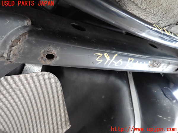 2UPJ-39605295]アウディ・A4 アバント(8EALT)リアメンバー 中古_m0002.jpg