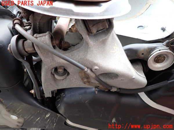 2UPJ-39605200]アウディ・A4 アバント(8EALT)右リアロアアーム1 中古_m0002.jpg