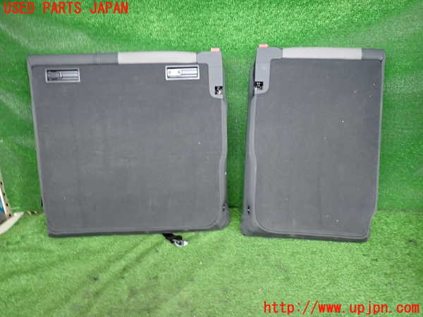 2UPJ-39607385]アウディ・A4 アバント(8EALT)リアシート 中古_m0005.jpg