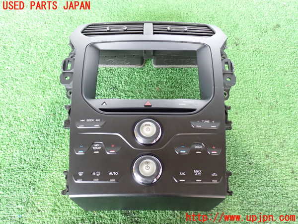 2UPJ-39616066]エクスプローラー(1FMHK9)エアコンスイッチ1 中古_m0001.jpg