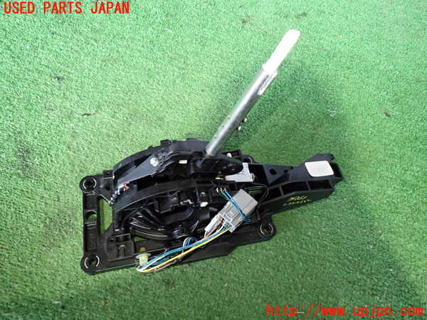 2UPJ-39617555]エクスプローラー(1FMHK9)ATシフトレバー 中古_m0002.jpg