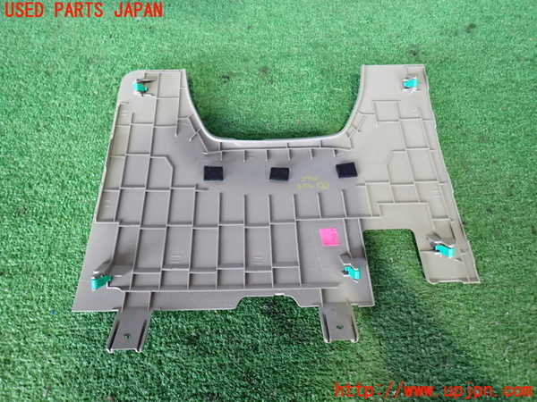 2UPJ-39617692]エクスプローラー(1FMHK9)内装トリム類2 中古_m0002.jpg