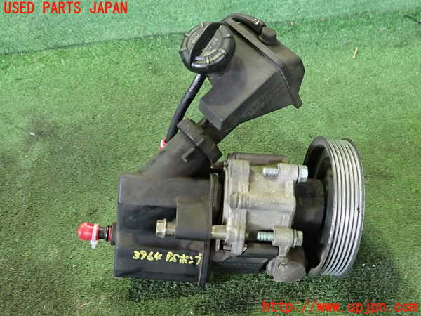 2UPJ-39644250]ポルシェ・ボクスター(986K)パワステポンプ 中古_m0003.jpg