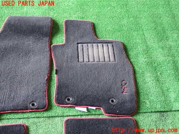 1UPJ-39657800]アルファロメオ・ミト(95514P)フロアマット 中古_m0002.jpg